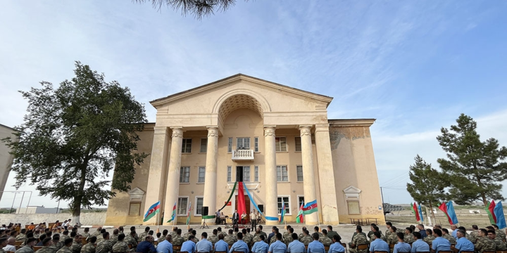 Azərbaycan Ordusunda Milli Qurtuluş Günü münasibətilə silsilə tədbirlər keçirilib