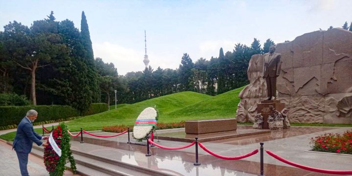 OPEC-in Baş katibi Azərbaycanda səfərdədir