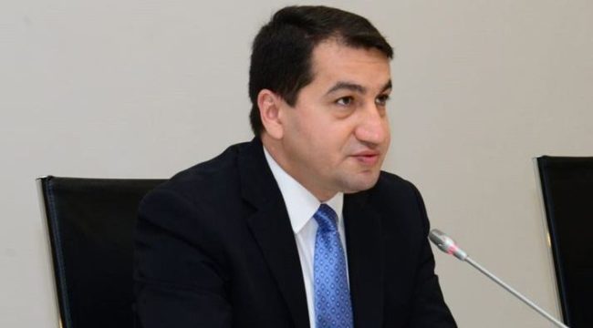 Hikmət Hacıyev: Ermənistan Laçın yolu ətrafında oyunlarına son qoymalıdır