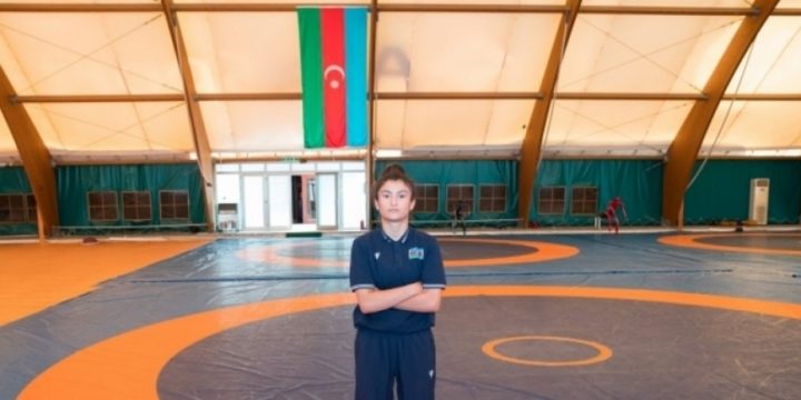 Azerbaijan`s female wrestler reaches final of U15 European Championships