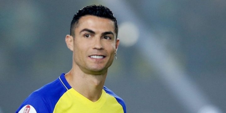 Ronaldo enters the Guinness Book of World Records as the highest paid athlete of the year