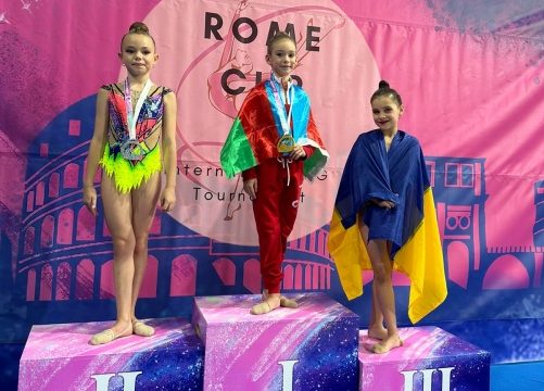 Azerbaijani gymnasts snatch gold medals in Rome