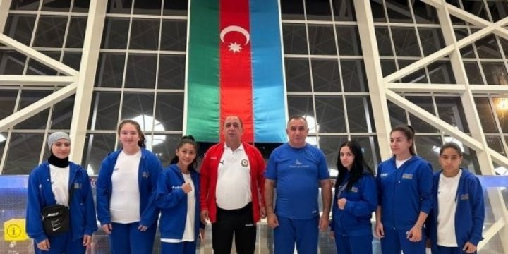 Junior Azerbaijani boxers to vie for European medals in Romania