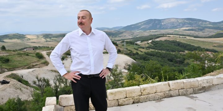 President Ilham Aliyev visited liberated Chanagchi and Sighnag villages of Khojaly district