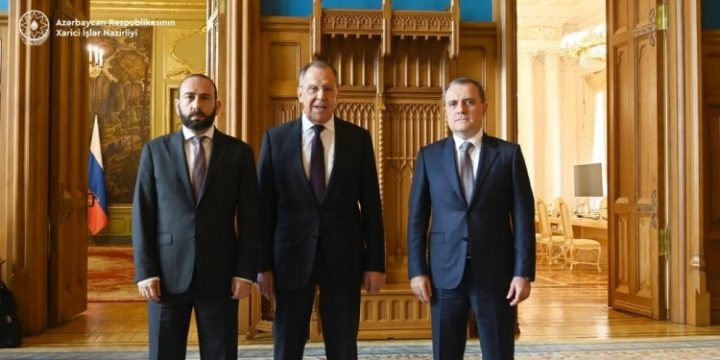 Azərbaycan, Rusiya və Ermənistan xarici işlər nazirlərinin görüşü olub