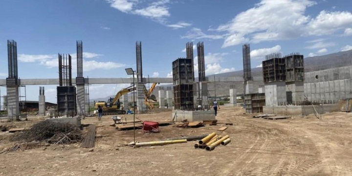 Azərbaycan Ermənistandan Arazdəyəndə metallurgiya zavodunun inşasının dayandırılmasını tələb edib