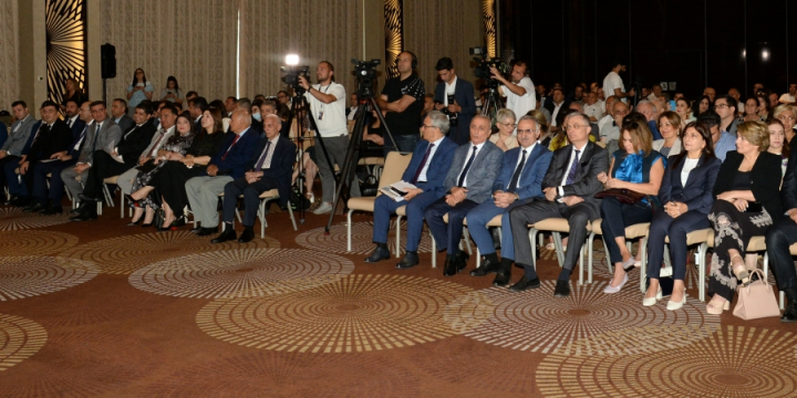 Baku hosts conference dedicated to 148th anniversary of National Press