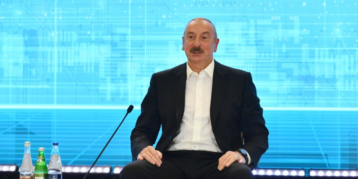 Prezident İlham Əliyev Şuşa Qlobal Media Forumunda çıxış edib