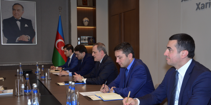 Ceyhun Bayramov BMT-in Azərbaycanda rezident əlaqələndiricisilə görüşüb