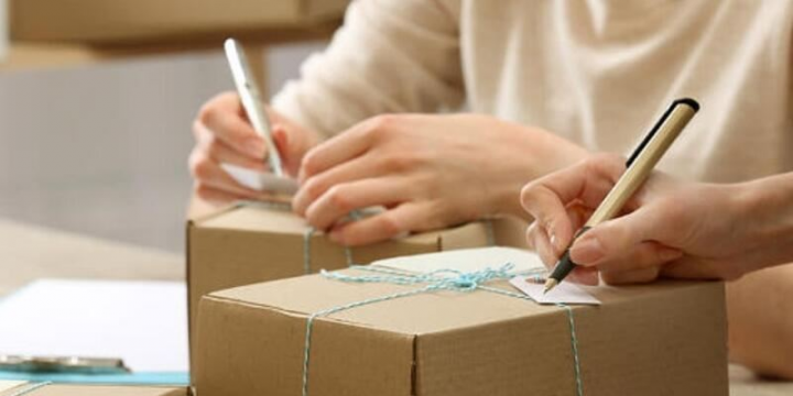 Azərbaycanda poçt bağlamalarının çatdırılması asanlaşdırılır