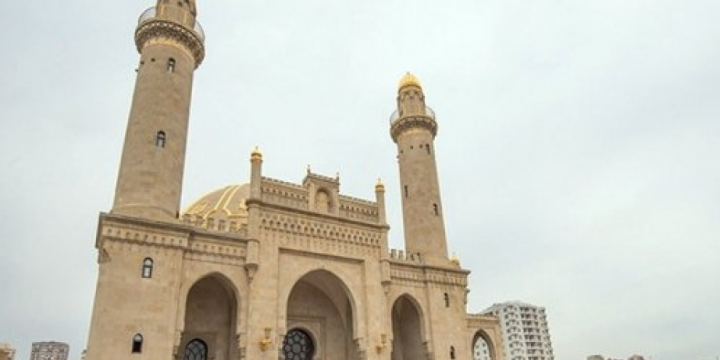 Bu gün Məhərrəm ayının onuncu günü, Aşuradır