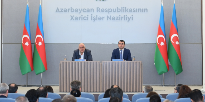 Azerbaijan’s Foreign Ministry hosts briefing for representatives of diplomatic corps