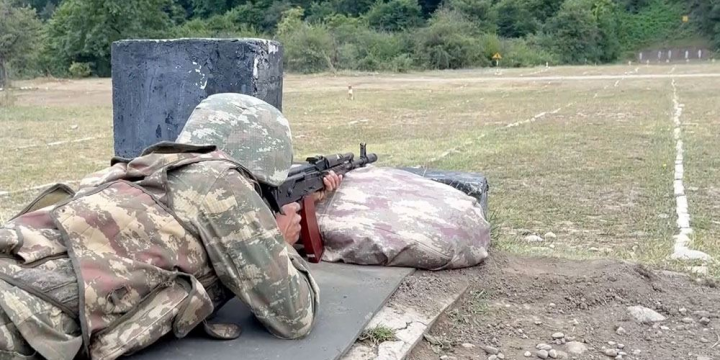 Hərbi İnstitutun kursantları düşərgə toplanışına cəlb olunub