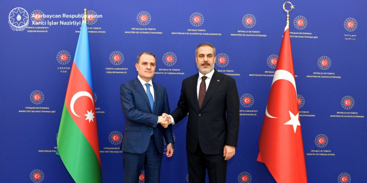 Azərbaycanın və Türkiyənin xarici işlər nazirləri görüşüblər