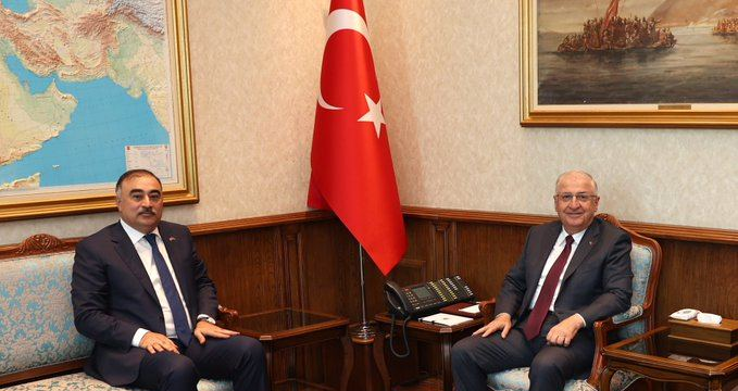 Türkiyənin müdafiə naziri Azərbaycan səfirini qəbul edib