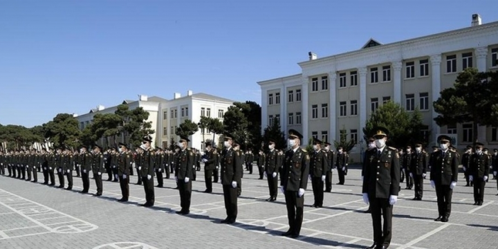 Xüsusi təyinatlı ali məktəblərə keçid balı açıqlanıb