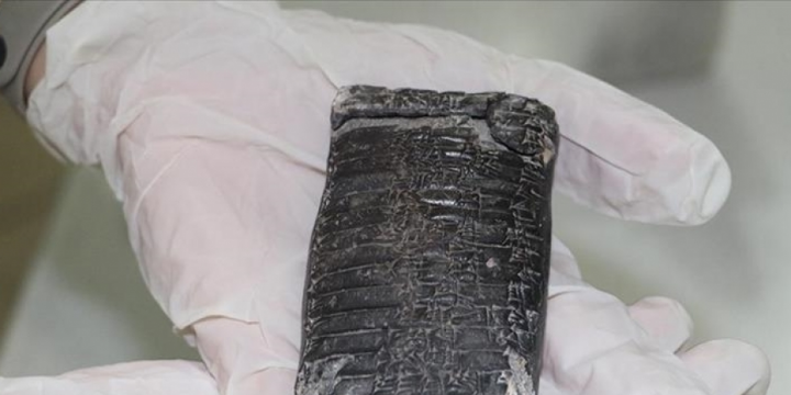 3,800-year-old cuneiform clay tablet unearthed in ancient tumulus in southern Türkiye