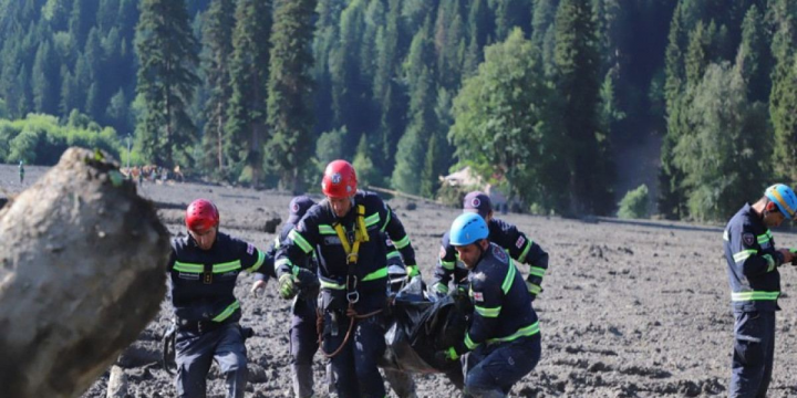 Gürcüstanda təbii fəlakət qurbanlarının sayı 24-ə çatıb