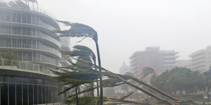 20 injured as Typhoon Lan passes through central Japan