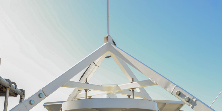 “Azərkosmos” Çinin “Emposat” şirkəti ilə hostinq xidmətlərinin göstərilməsinə dair müqavilə imzalayıb