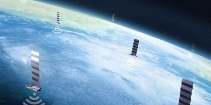 “SpaceX” “Starlink” peyklərinin növbəti partiyasını orbitə çıxarıb