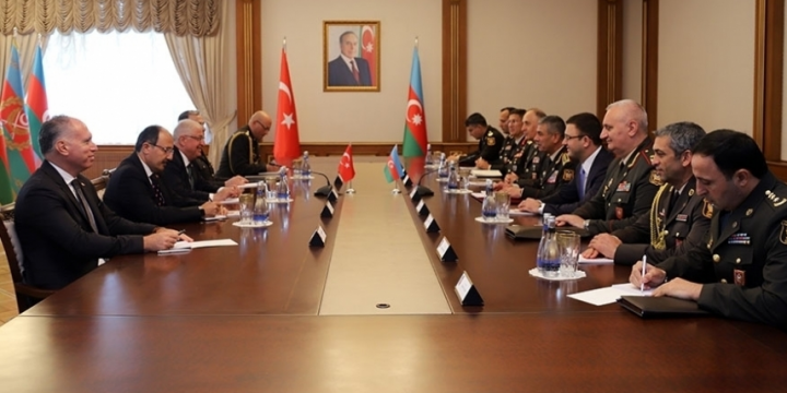 Azerbaijan’s defense minister meets with his Turkish counterpart
