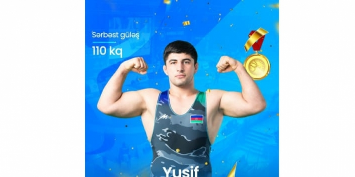 Azerbaijani wrestler Dursunov crowned world champion