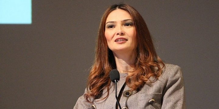 Milli Məclisdə vəfat edən deputatların xatirəsi yad edilib