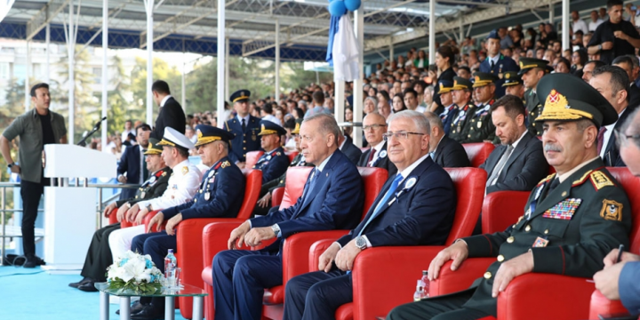 Azerbaijan`s defense minister attends graduation ceremony of Turkish Naval Academy and Air Force Academy