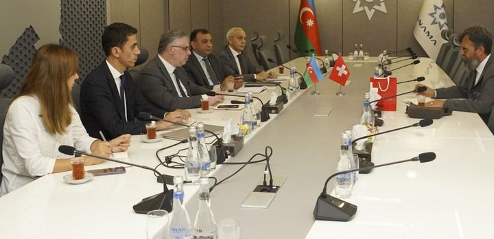 Azərbaycan və İsveçrə humanitar minatəmizləmə sahəsində əməkdaşlığı müzakirə edib