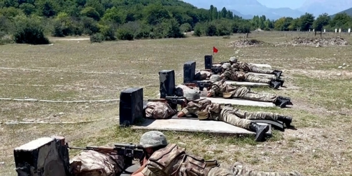 Azerbaijani Defense Ministry presents weekly summary of events