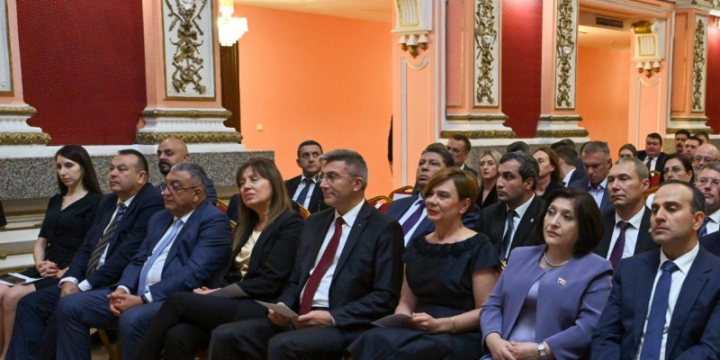 Bolqarıstanda Ümummilli Liderin 100 illik yubileyinə həsr olunmuş tədbir təşkil edilib