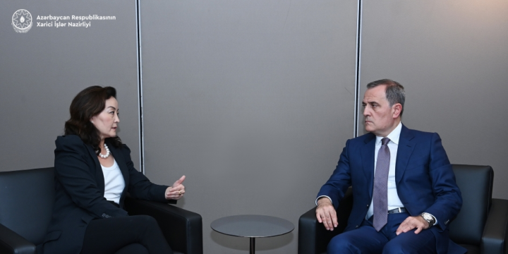 Jeyhun Bayramov informs Yuri Kim about military provocations and terrorist attacks in Karabakh by representatives of puppet regime