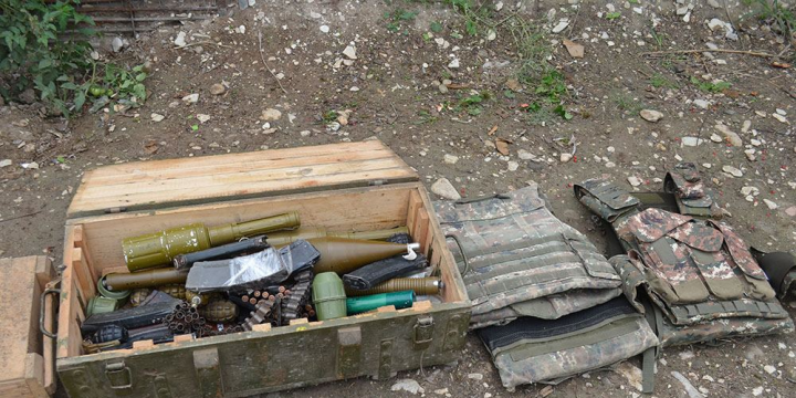 Xocavəndin Qarakənd yaşayış məntəqəsi yaxınlığında tərk edilmiş döyüş mövqeyi 