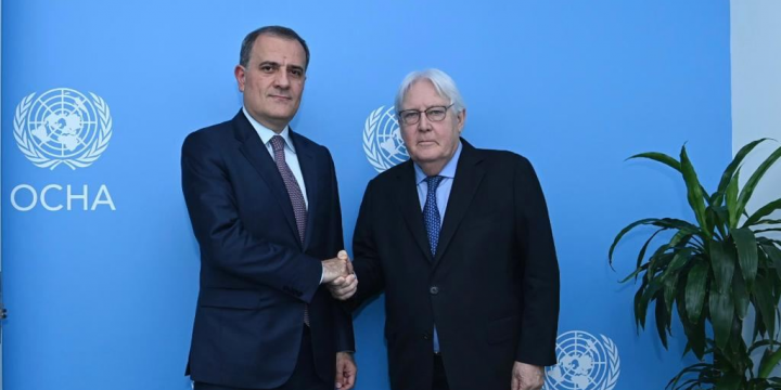 Ceyhun Bayramov BMT rəsmisini erməni sakinlərə humanitar dəstək barədə məlumatlandırıb