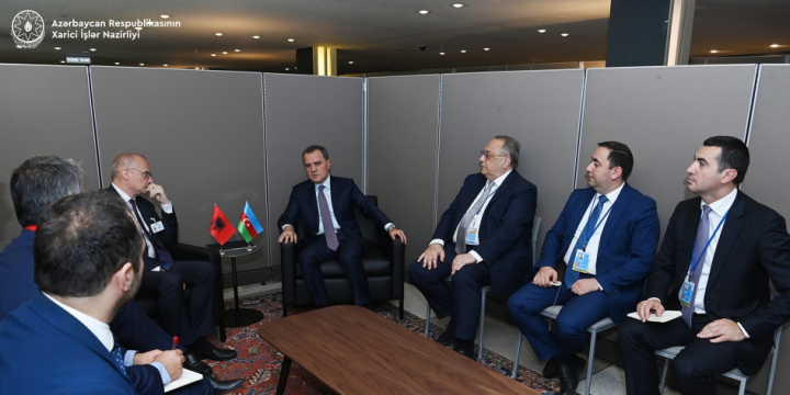 Azerbaijani FM meets with Albanian counterpart