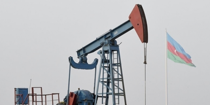 Azerbaijani oil price rises over $3 in global markets