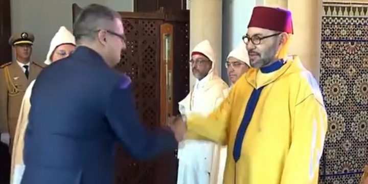 Azerbaijani Ambassador presents his credentials to Moroccan King