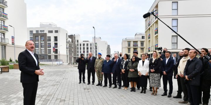 President Ilham Aliyev met with residents who moved to city of Fuzuli and members of general public of the district on “Fuzuli City Day” 