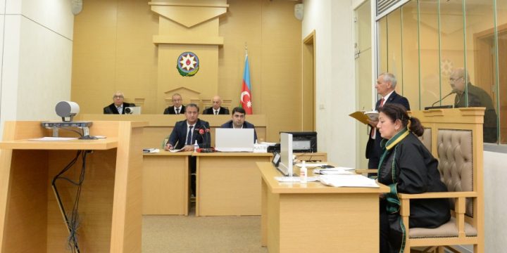 Vaqif Xaçaturyanın məhkəməsində zərərçəkmiş şəxslər ifadə verirlər