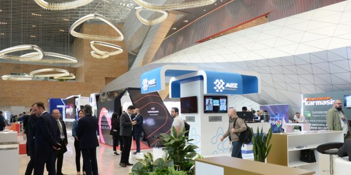 “CIDC-2023” tədbirinin rəsmiləri “Kibertəhlükəsizlik həlləri” sərgisi ilə tanış olublar