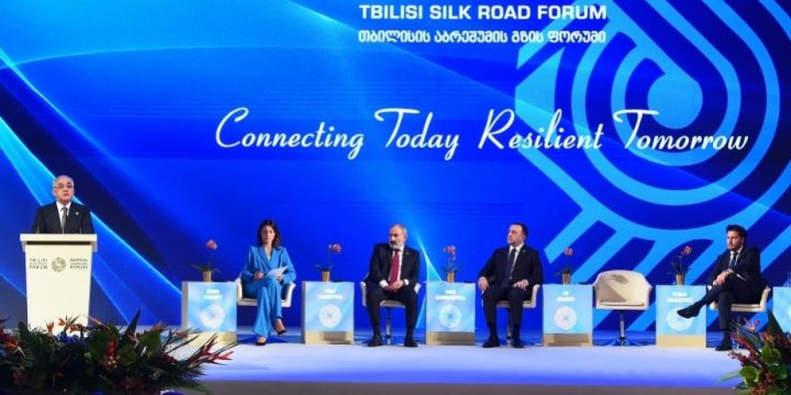 Tbilisidə keçirilən 4-cü İpək Yolu Beynəlxalq Forumunda Azərbaycanın regiondakı rolu xüsusi qeyd olunub