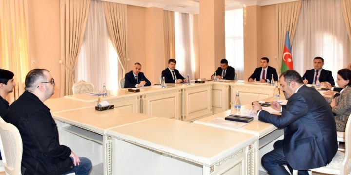 Mədəniyyət naziri Sumqayıtda vətəndaşları qəbul edib