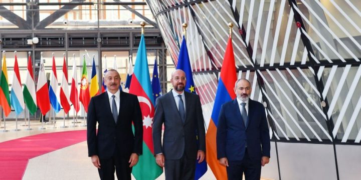 Azərbaycan Brüsseldə üçtərəfli görüşlərə hazırdır