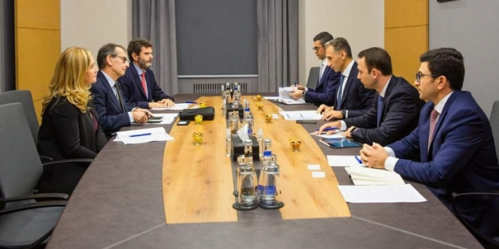 Azerbaijan, EBRD discuss cooperation on metro and railway transport digitalization