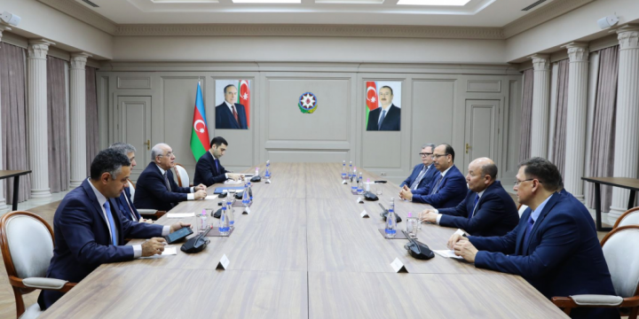 Azerbaijan`s PM meets with participants of 3rd Sustainable Development Goals Dialogue held in Baku