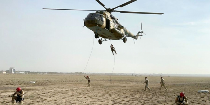 Underwater attack special forces’ airborne training sessions held, Defense Ministry