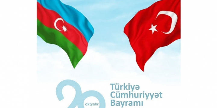 Azerbaijan’s Defense Minister congratulates his Turkish counterpart and Chief of General Staff on Republic Day