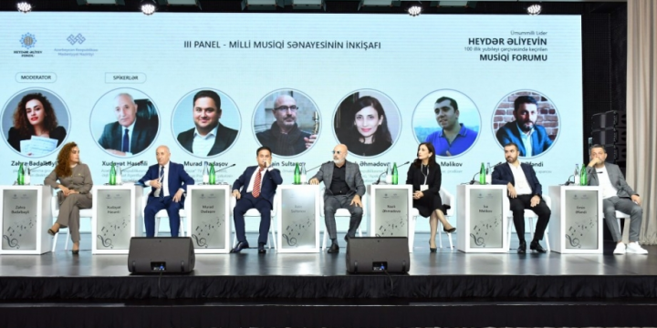 Musiqi Forumunda milli musiqi sənayesinin inkişaf prosesləri müzakirə olunub