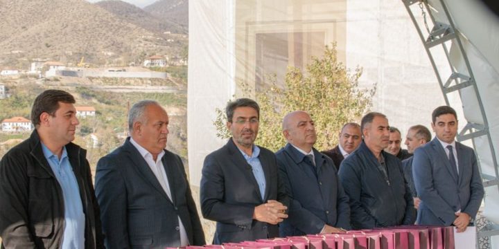 Laçında məskunlaşan daha 20 ailəyə evlərinin açarları təqdim olunub